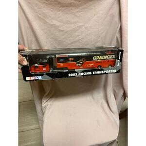 Greg Biffle. #16 Grainger Hauler.  Team Caliber1/64 th diecast